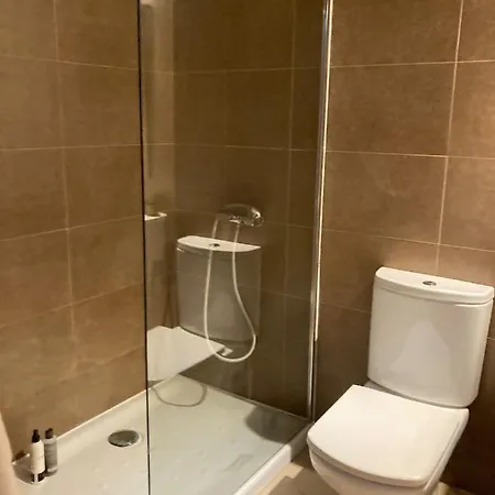 3 Bedroom Sea View Lejlighed